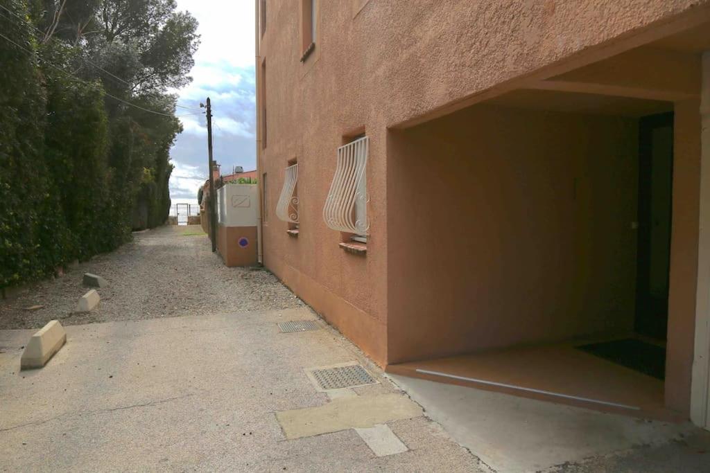 Apartament Les Pieds Dans L'Eau La Seyne-sur-Mer Zewnętrze zdjęcie